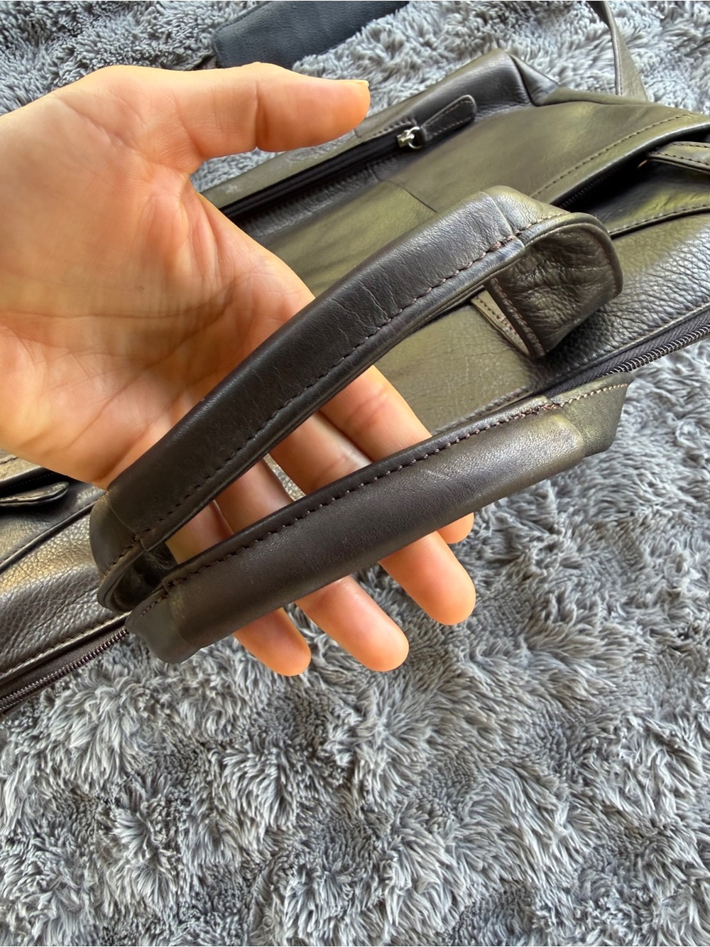 Levenger Laptop Messenger Bag Briefcase Brown Pebbled Leather Crossbody Shoulder - Picture 5 of 16